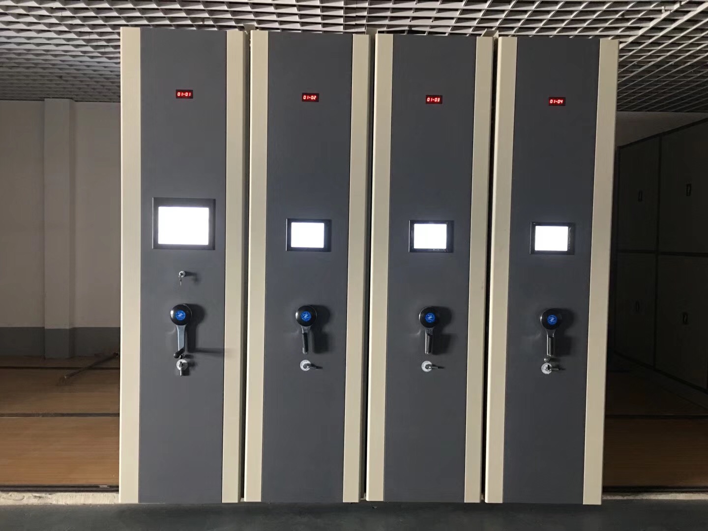 檔案密集柜廠家逐漸加快密集柜數(shù)字化進(jìn)程 